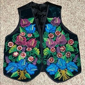 Vintage velvet Embroidered Vest
